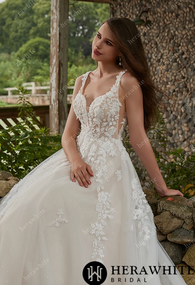 Tulle V-Neck Straps Wedding Dress