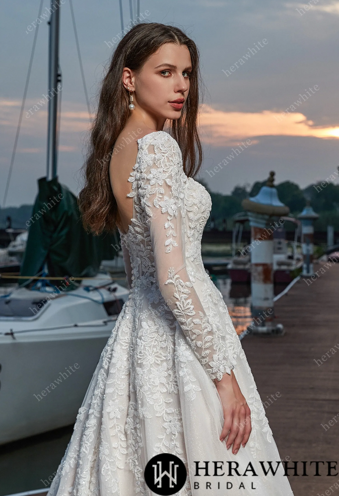 
                      
                        Elegant Vine Long Sleeve Sweetheart Wedding Dress
                      
                    