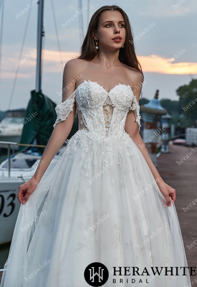 
                      
                        Off Shoulder Sweetheart Wedding Dress
                      
                    