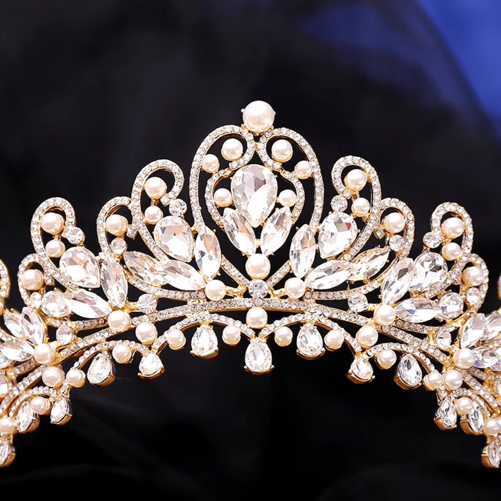 
                      
                        Pearl Royal Queen Crown Crystal Tiara
                      
                    