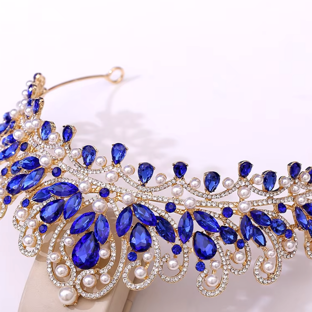 
                      
                        Pearl Royal Queen Crown Crystal Tiara
                      
                    