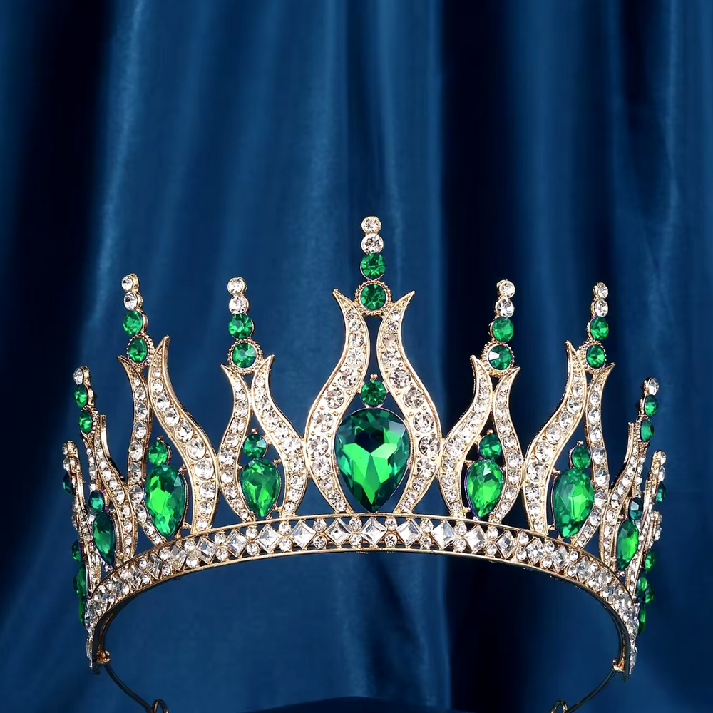 
                      
                        Luxury Crystal Crown Tiara Pageant Hair Accessories
                      
                    