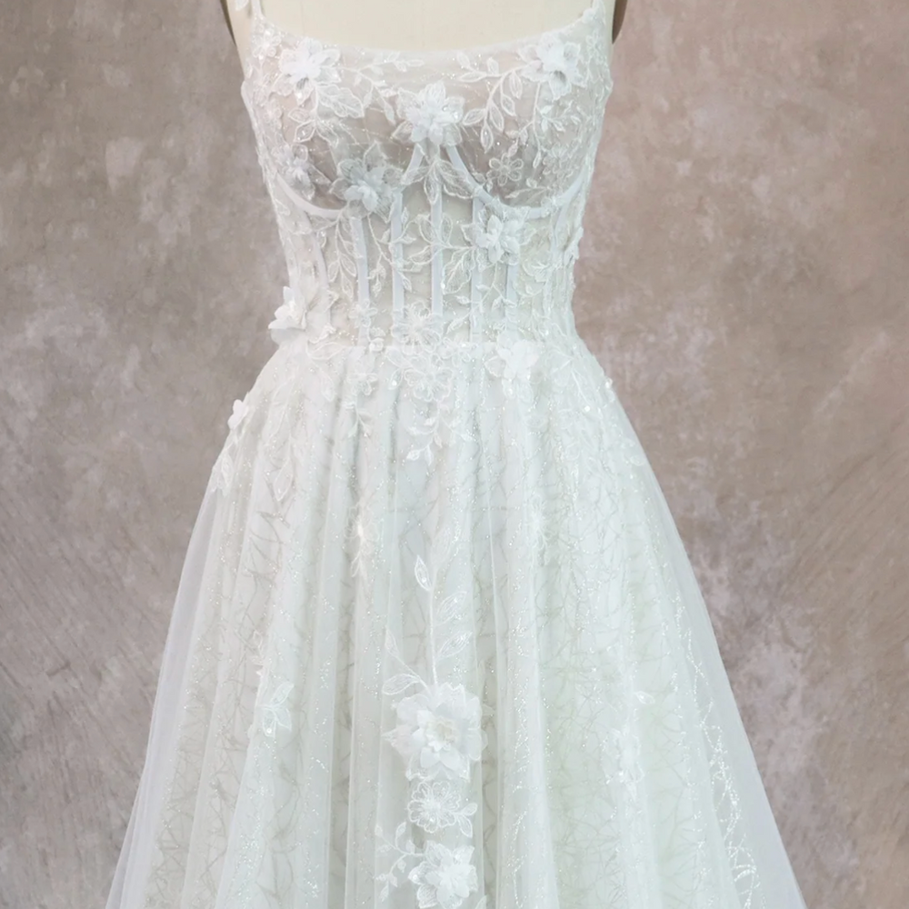 Lace Willowby Willowby By Watters Virgo Wedding Dress 3D Floral Lace Glitter Tulle Bridal Dress Tulle Lux Bridal Company Lace Willowby Willowby By Watters Virgo Wedding Dress 3D Floral Lace Glitter Tulle Bridal Dress Tulle Lux Bridal Company