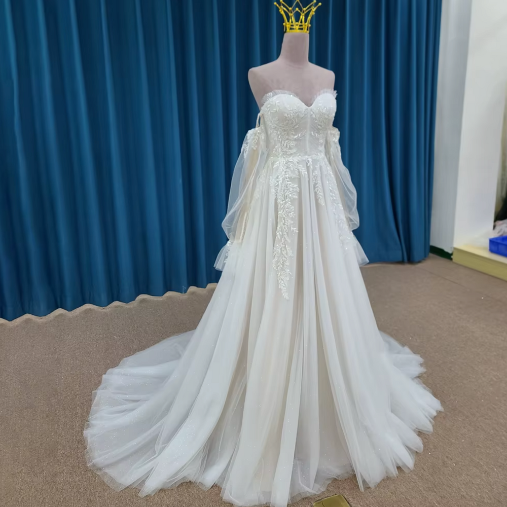 
                      
                        Princess Wedding Dress
                      
                    