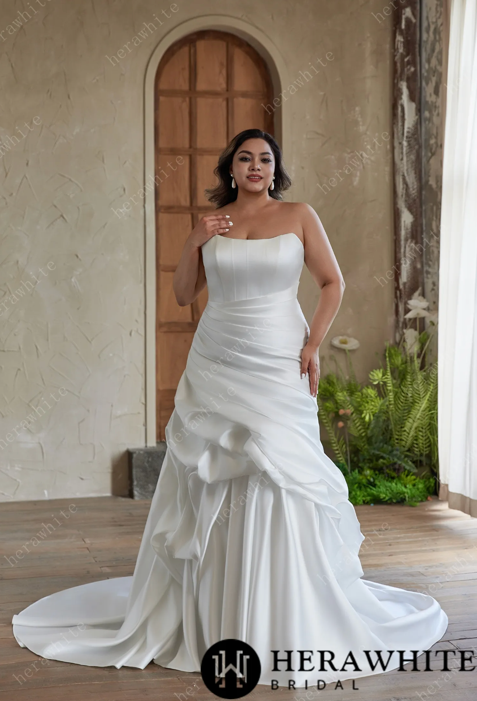 Classic Strapless Satin Wedding Gown with A Unique Ruffle Dress