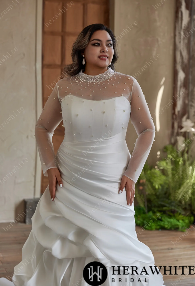 Classic Strapless Satin Wedding Gown with A Unique Ruffle Dress