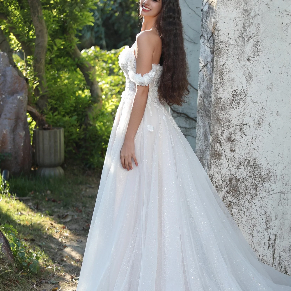 
                      
                        Elegant Floral Off-The-Shoulder A-Line Wedding Gown
                      
                    
