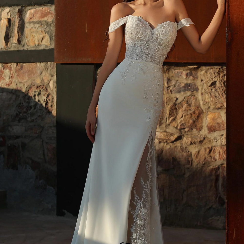 
                      
                        Elegant Off-the-shoulder Sheath Crepe Wedding dress
                      
                    