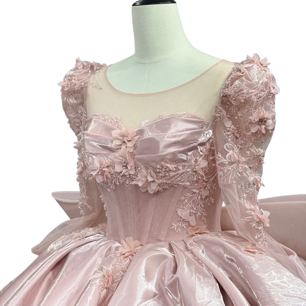 
                      
                        Quinceanera Dress Pink Organza Ball Gown, this beaded pink Quinceanera Dress features a voluminous skirt with elegant gathers and a full peplum at the waist,
                      
                    