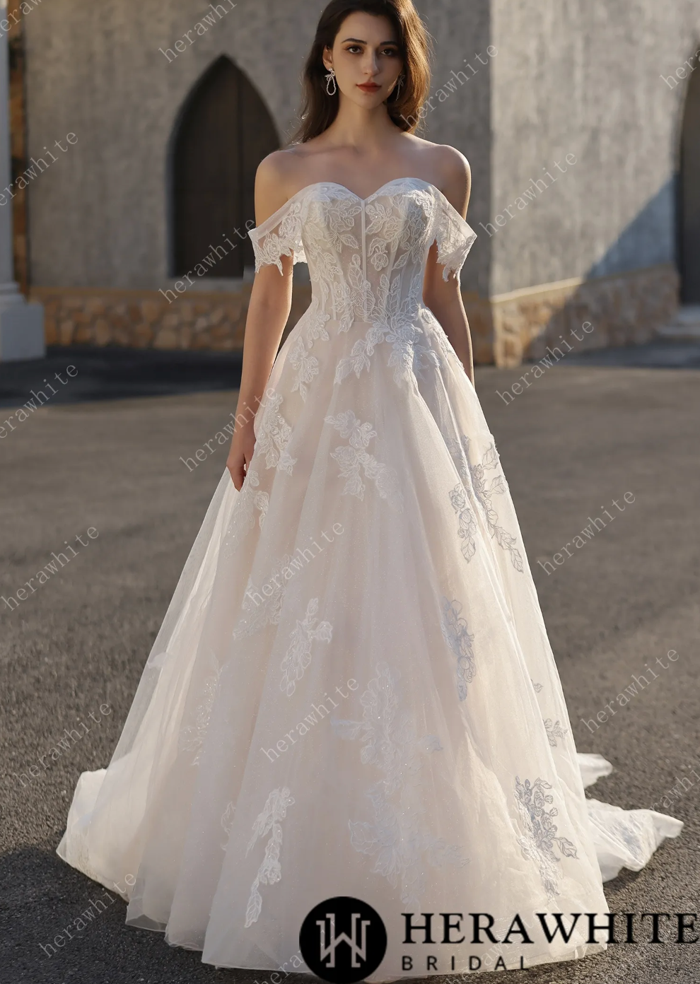 Tulle Wedding Dress Princess Off-Shoulder Lace Bridal Gown, Step into pure magic with this enchanting ballgown that captures the essence of timeless bridal glamour.