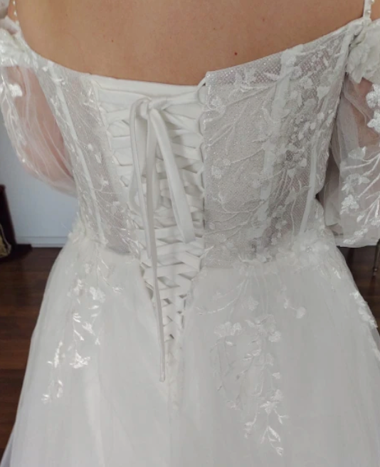 Puff Sleeve Sweetheart Lace 3D Flowers Tulle A Line Boho Bridal Gown