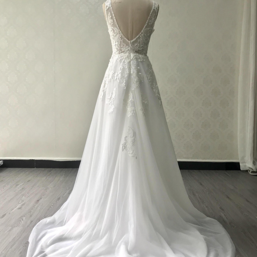 
                      
                        Plus Size Deep V A Line Wedding Dress
                      
                    