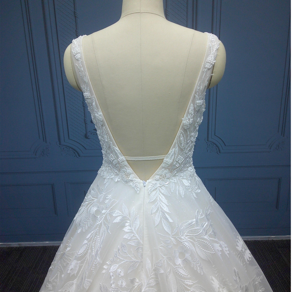 
                      
                        Beaded Plus Size A Line Ball Gown Wedding Dress
                      
                    