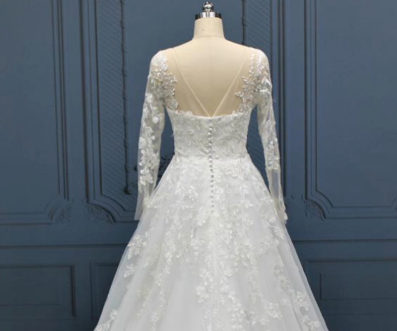 
                      
                        Lined Lace A Line Wedding Bridal Gown
                      
                    