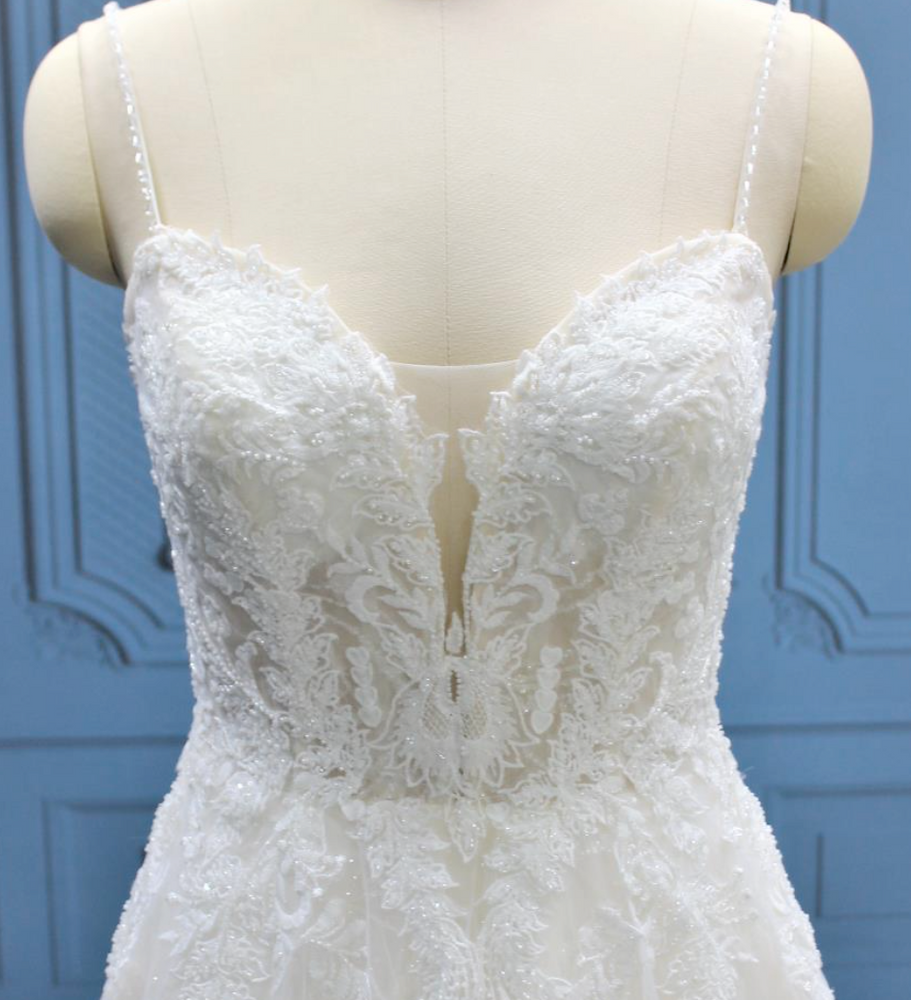 
                      
                        Beaded Lace A Line Wedding Bridal Gown
                      
                    