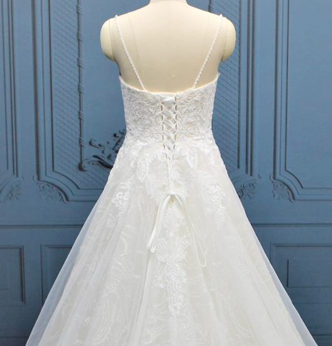 
                      
                        Beaded Lace A Line Wedding Bridal Gown
                      
                    