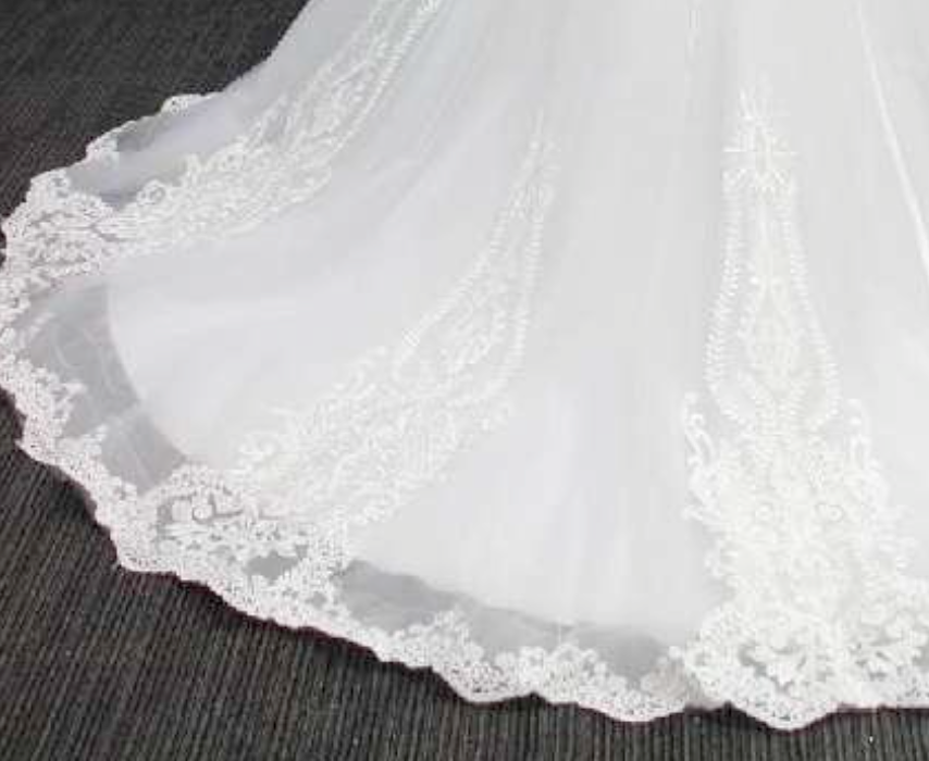 Load image into Gallery viewer, Lace Up Beaded O Net A Line Bridal Gown
