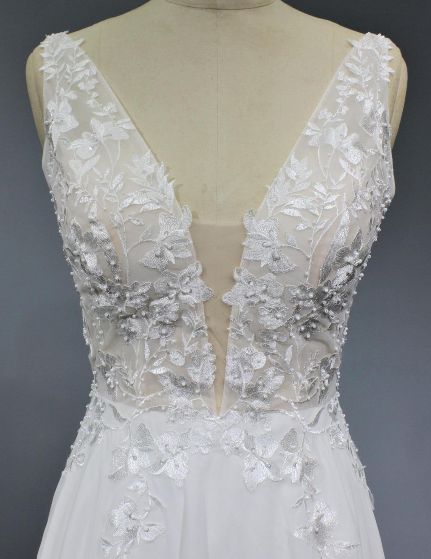 Pearl Beaded Lace Chiffon A Line Wedding Dress