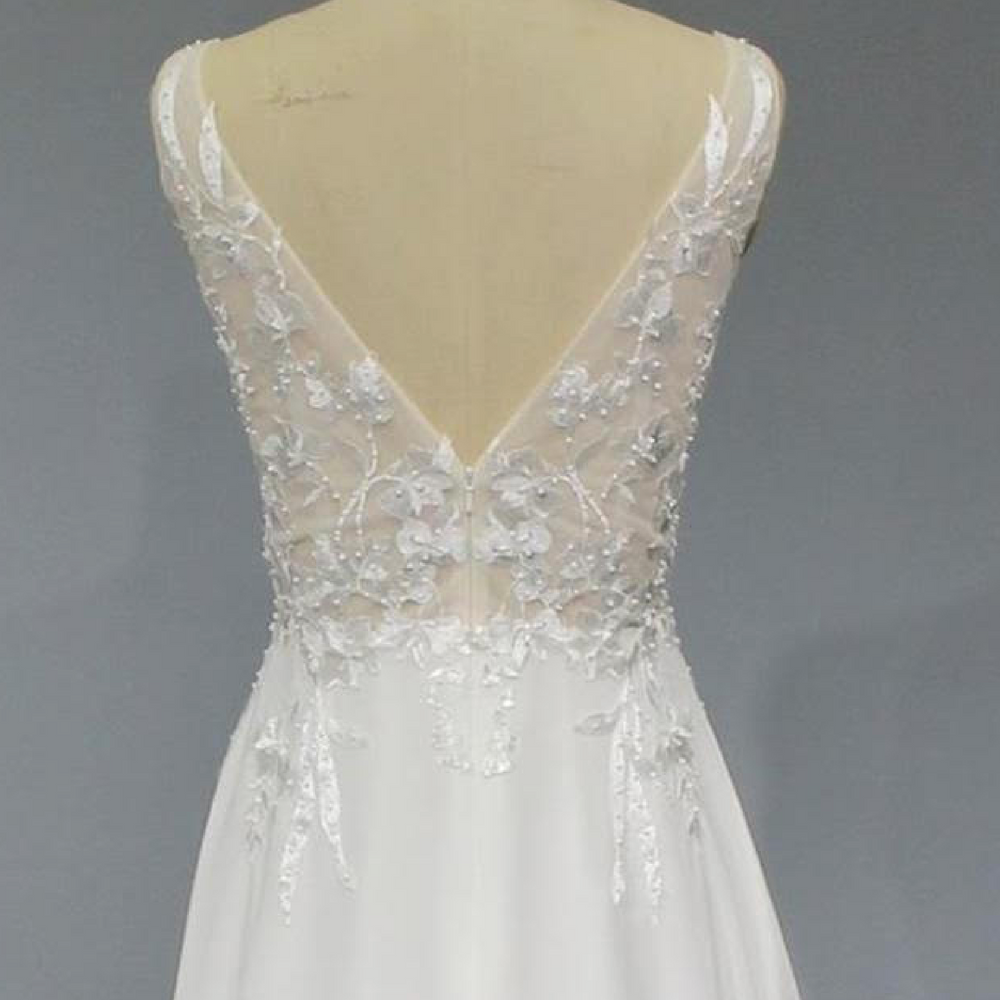 
                      
                        Pearl Beaded Lace Chiffon A Line Wedding Dress
                      
                    