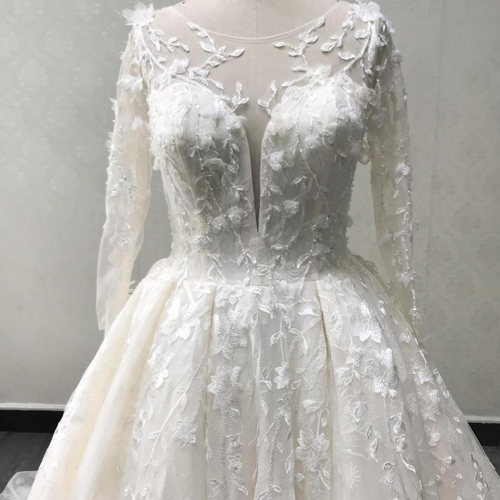 Illusion 3D Lace Pleated Skirt Bridal Gown Long Sleeve Wedding Dress