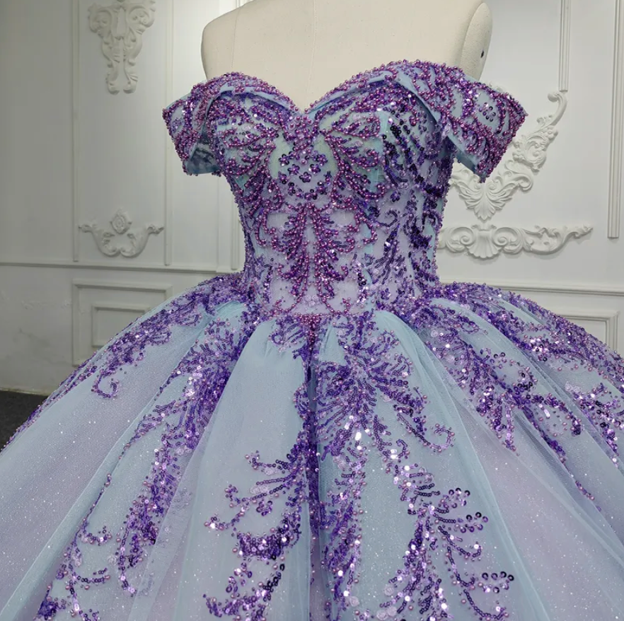 
                      
                        Quinceanera A Line Ball Gown Sweetheart Sequined Beading Party Dress
                      
                    