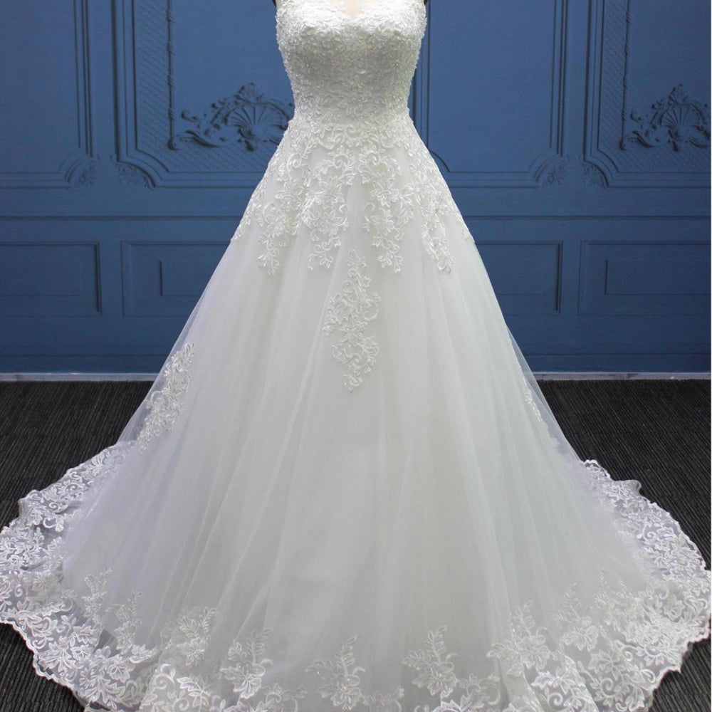 Scoop Neck A Line Tulle Lace Wedding Bridal Gown