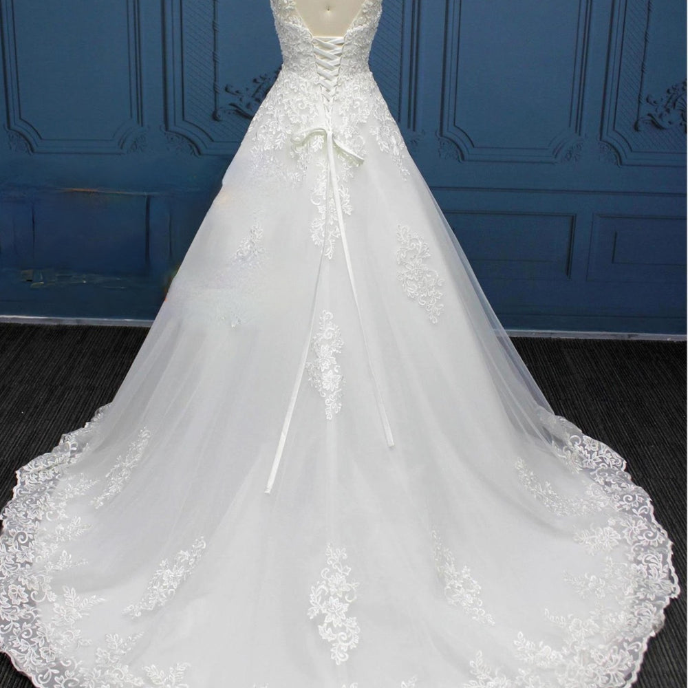 Scoop Neck A Line Tulle Lace Wedding Bridal Gown