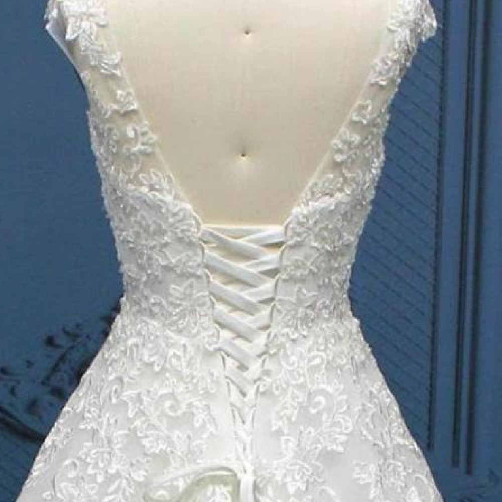 
                      
                        Scoop Neck A Line Tulle Lace Wedding Bridal Gown
                      
                    