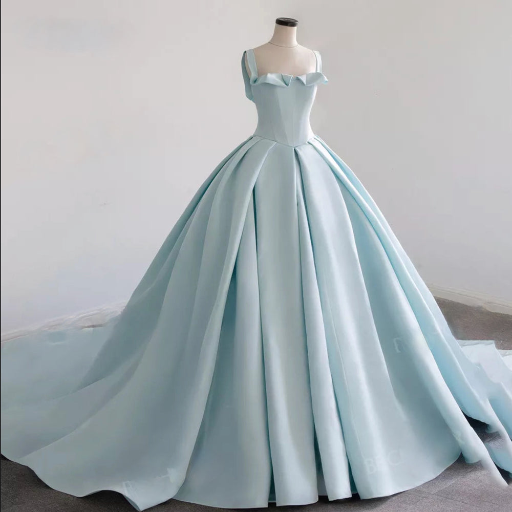 Sleeveless Satin Graceful Sweetheart Bridal Gown Court Train