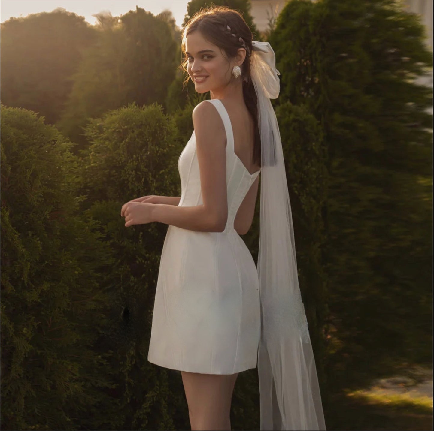 Square-Neck Sleeveless Simple Mini Wedding Dress – TulleLux Bridal