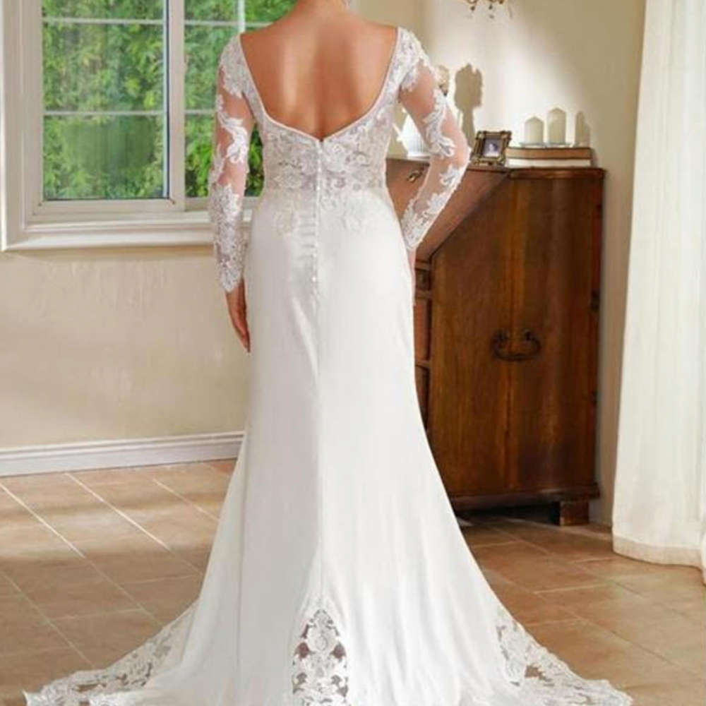 
                      
                        Lace Fit & Flare Wide V Satin Bridal Wedding Gown
                      
                    