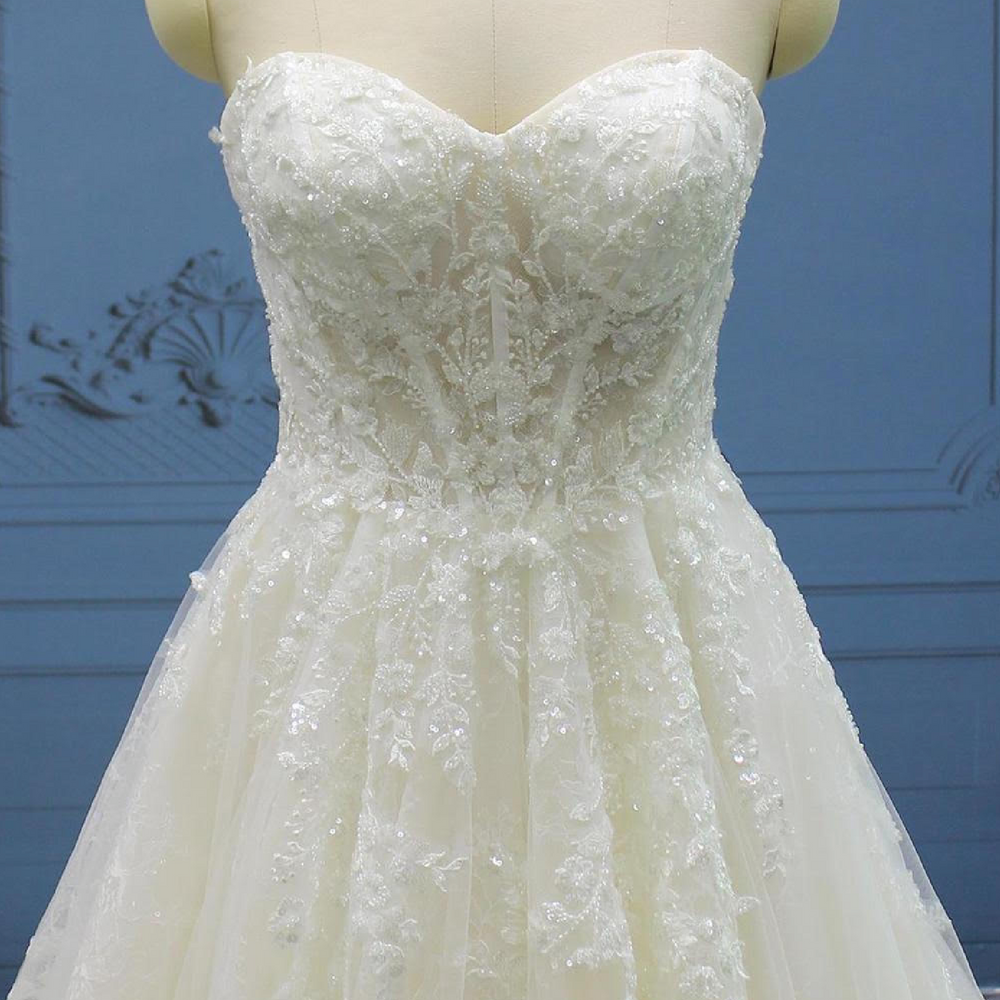 
                      
                        Beaded Sweetheart Sleeveless A Line Bridal Wedding Gown
                      
                    