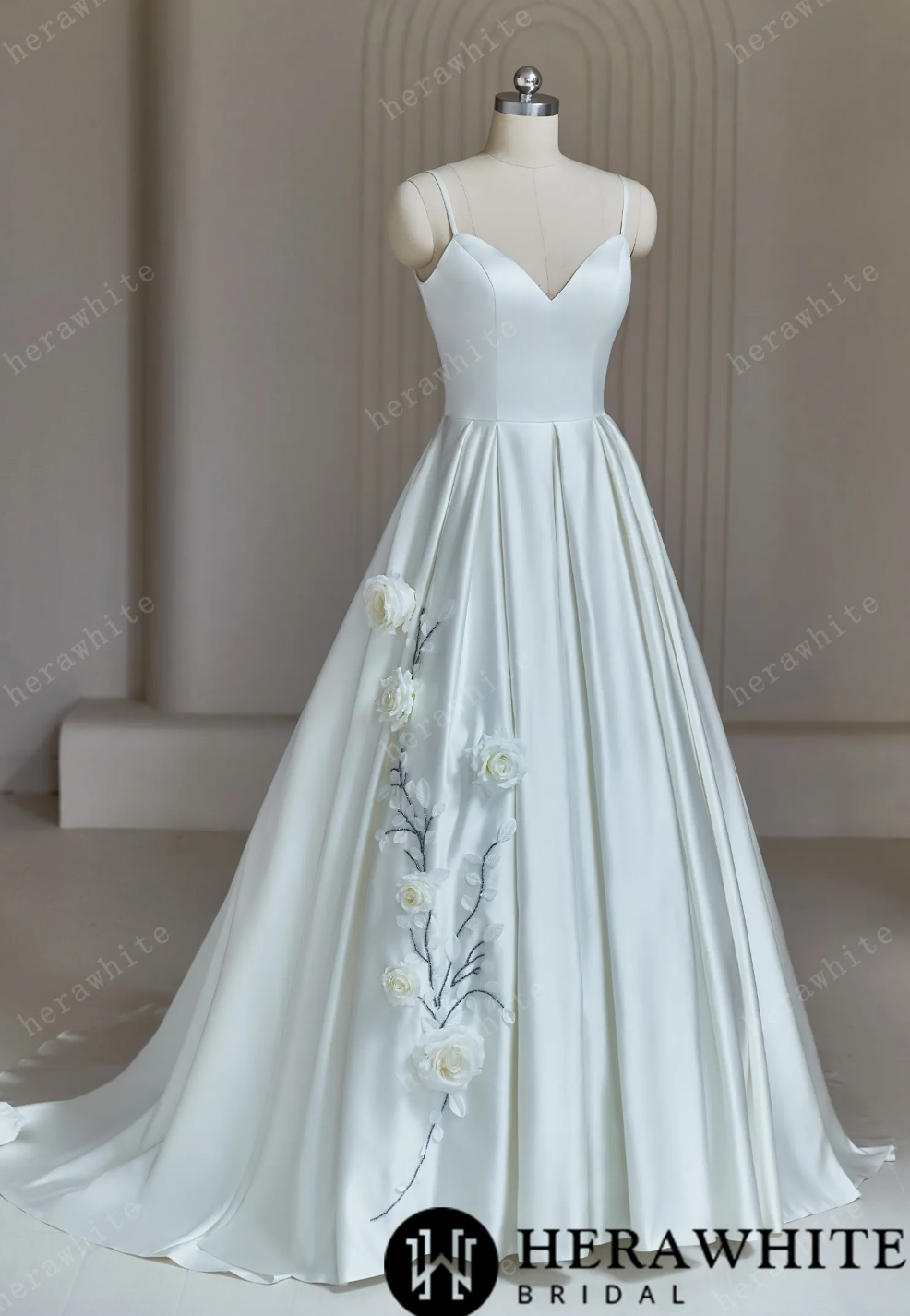 Sophisticated A-Line Wedding Dress With Spaghetti Straps