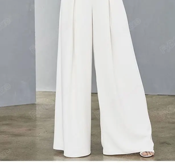 
                      
                        Simple A-Line Pant Suit Wedding Dresses Jumpsuit V Neck Chiffon Bridal Gown
                      
                    