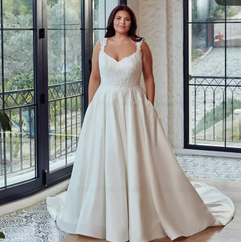 Satin Backless Plus Size Wedding Dresses A-Line Lace  Bridal Gowns