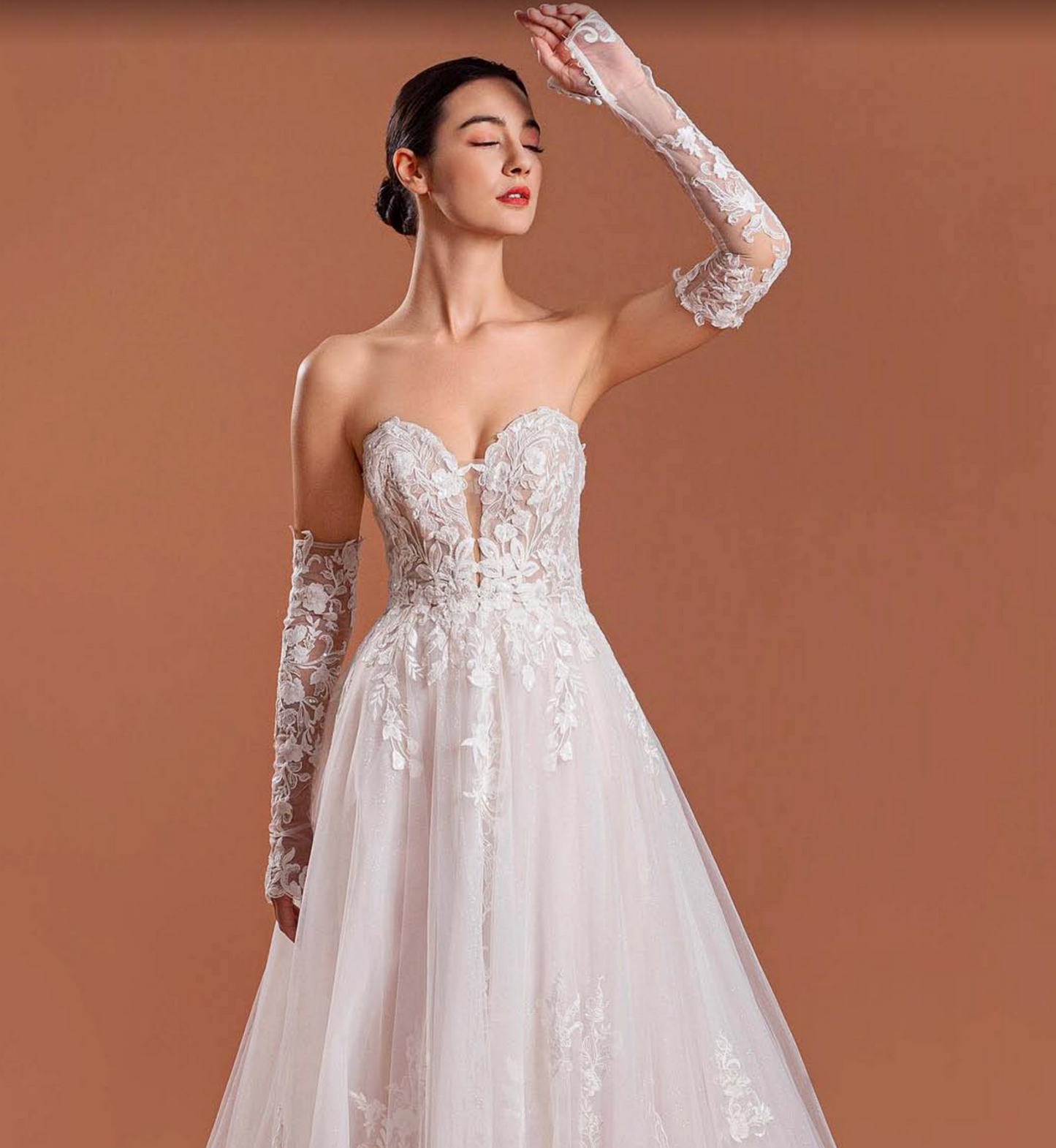 Modern Deep V Tulle Lace A line Bridal Gown with Detached Sleeves