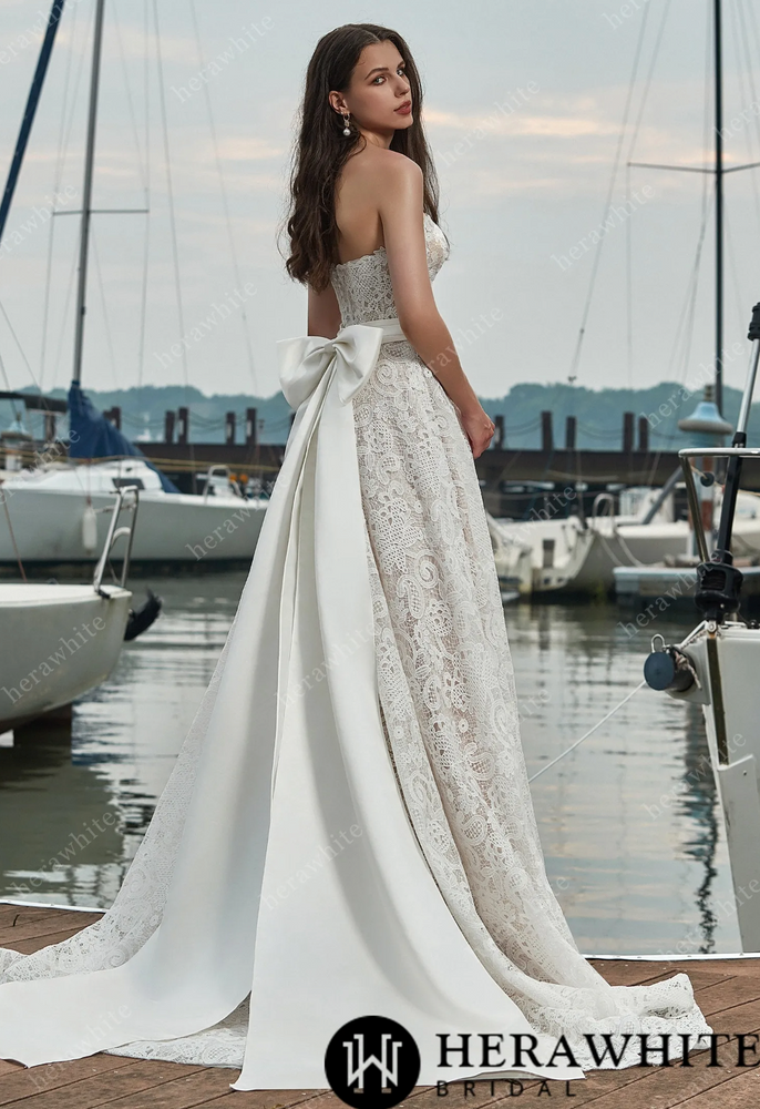 
                      
                        Strapless Lace Wedding Dress with Belt and Detachable Bow
                      
                    