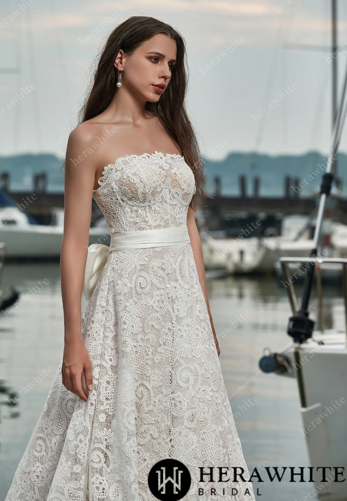 
                      
                        Strapless Lace Wedding Dress with Belt and Detachable Bow
                      
                    