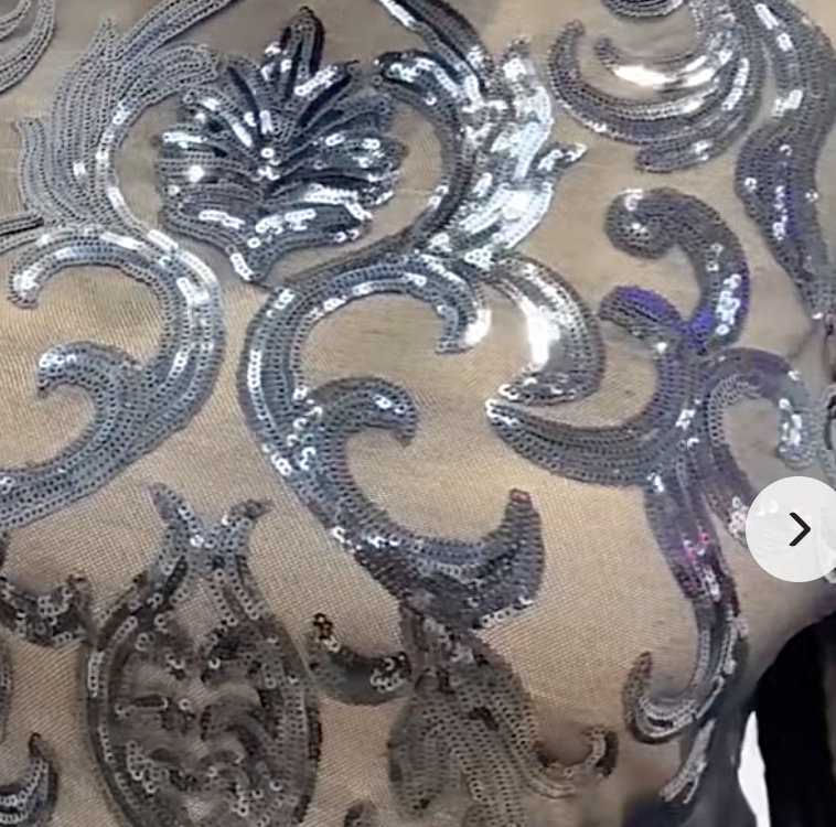 
                      
                        Black Sequin Plus Size Party Dress Elegant Long Sleeve Bodycon Mermaid  Evening Gown
                      
                    