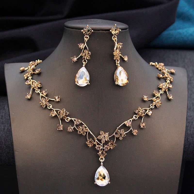 
                      
                        Crystal Rhinestone Bridal Jewelry Set Wedding Necklace Earrings, elevate your bridal look with this exquisite jewelry set, featuring shimmering crystal rhinestones 
                      
                    