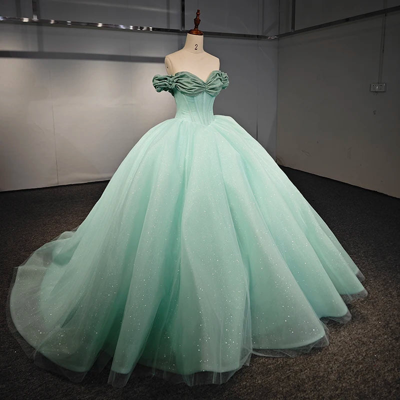 
                      
                        Green Scoop Short Sleeves Cap Sleeve Lace Up Ball Gown Elegant Quinceanera Dress
                      
                    