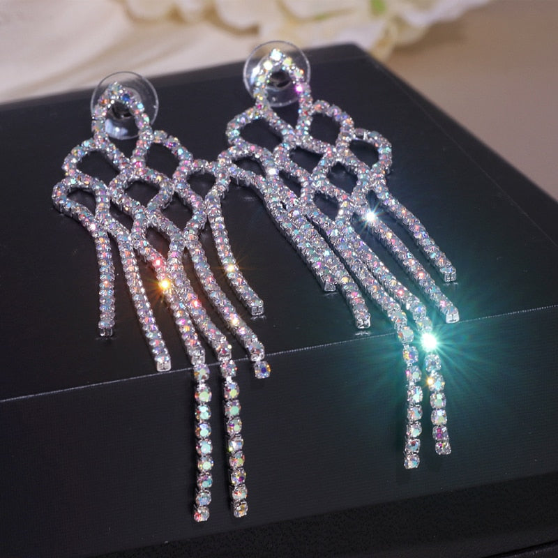 Load image into Gallery viewer, Classic Ladies Crystal Fashion Tassel Rhinestone Drop Dangle Earrings Party Jewelry
