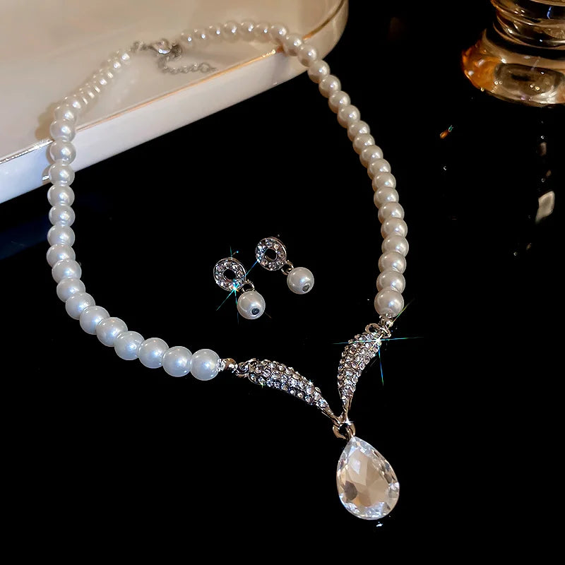 
                      
                        Pearl necklace and earrings jewelry set 
                      
                    