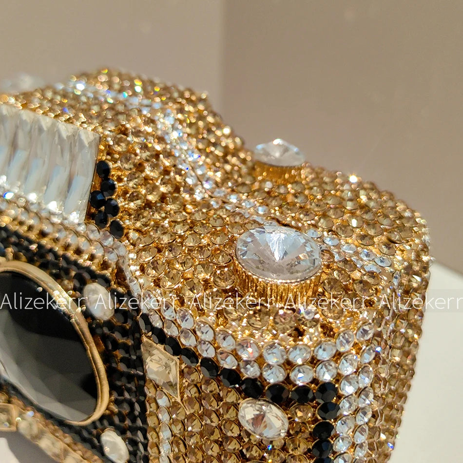 
                      
                        Novelty Crystal Camera Clutch Purse  Evening Boutique Metallic Purse, capture attention in this exquisite camera-shaped evening clutch
                      
                    