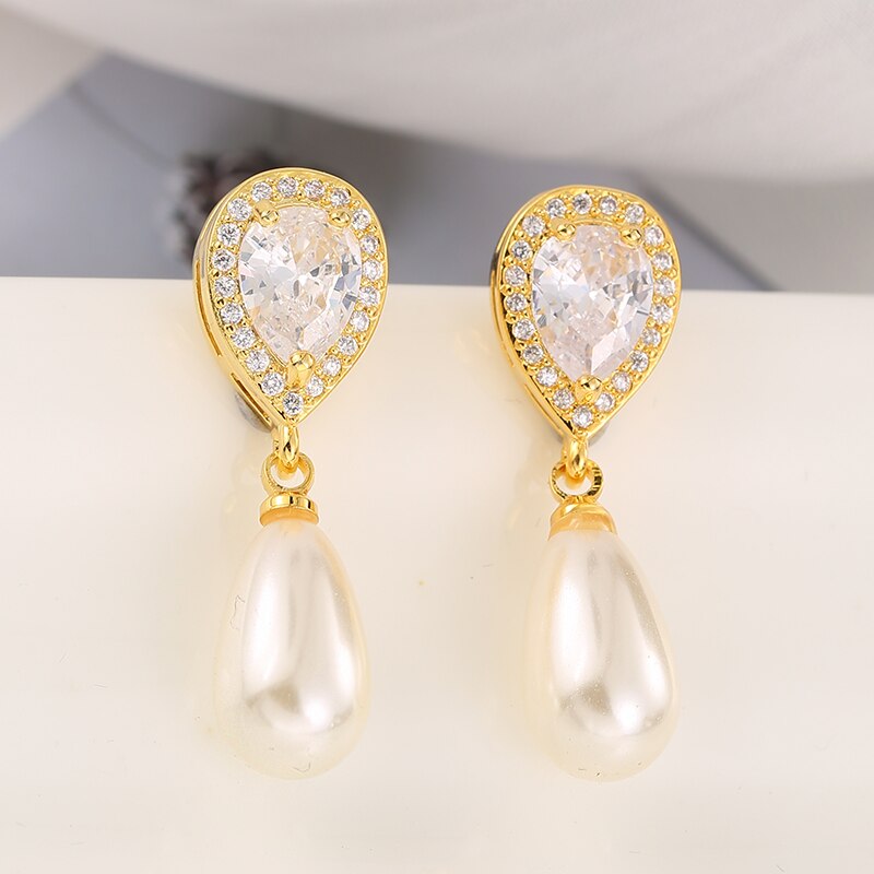 
                      
                        Fashion Imitation Pearl Drop Cubic Zirconia Wedding Earrings
                      
                    