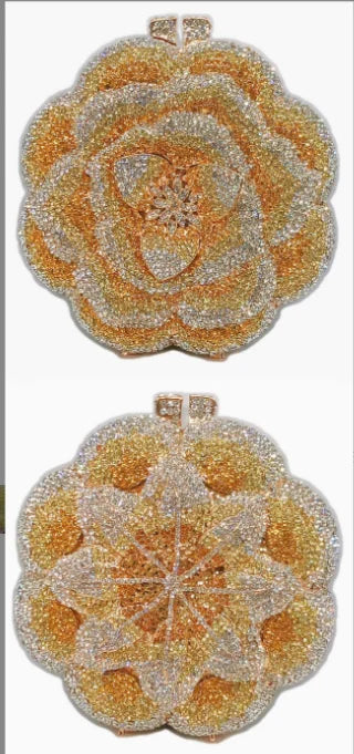 
                      
                        Crystal Rose Clutch Purse Rhinestone Evening Wedding Party Purse, elevate your evening with this exquisite rose floral mini clutch
                      
                    