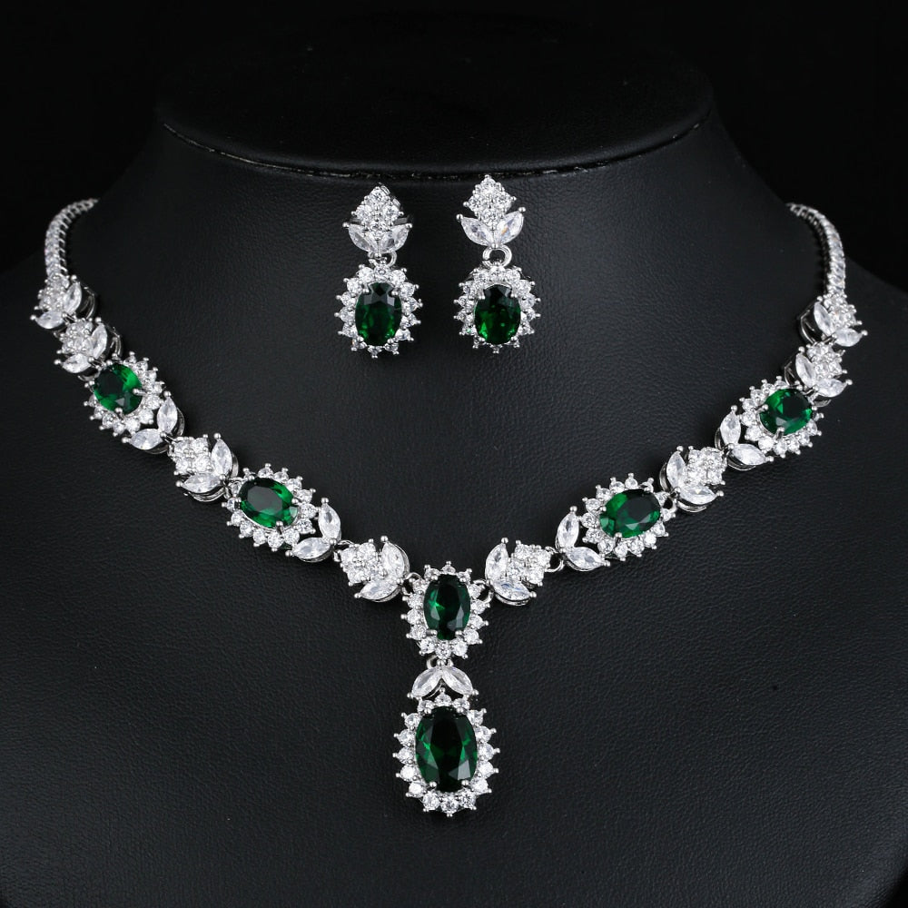 Load image into Gallery viewer, Luxury Green Cubic  Zirconia Crystal Necklace and Earrings Jewelry Set
