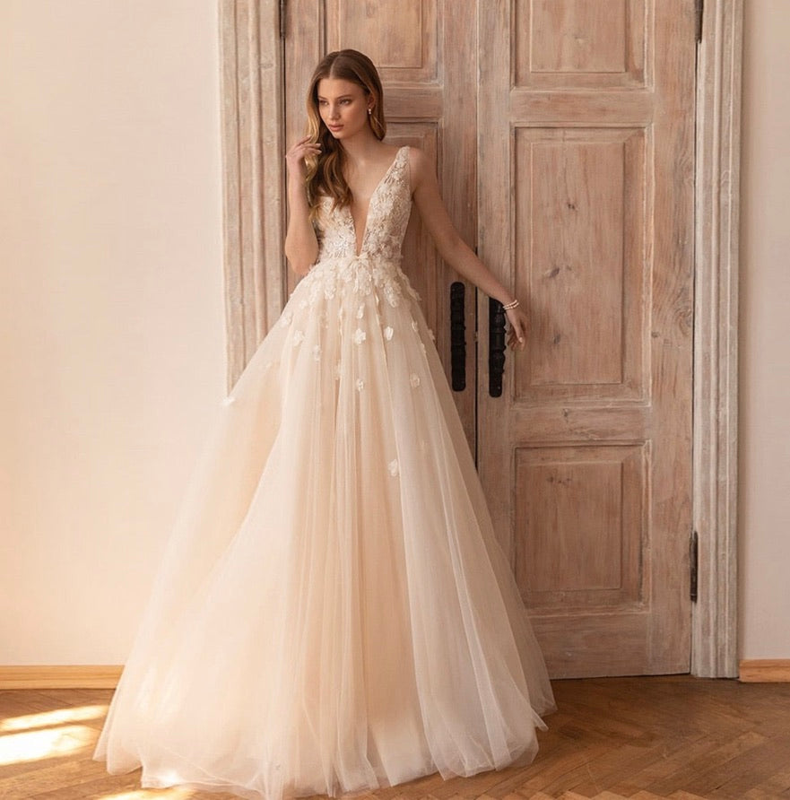 Illusion Plunging V-neckline Lace Straps Bridal Gown