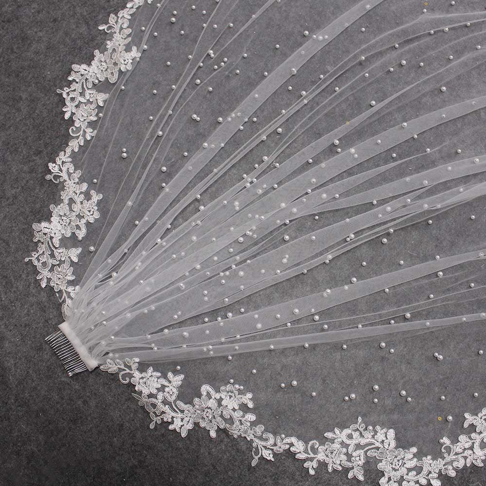 Load image into Gallery viewer, One Layer Lace Edge with Pearls 2.5 Meters Long Bridal Veil
