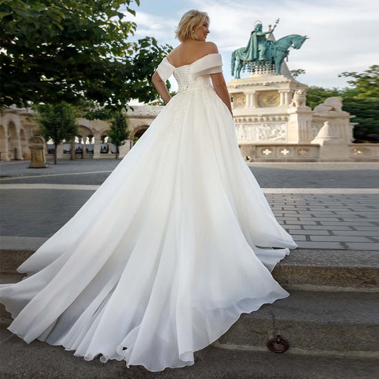 Elegant Organza A-line Sweetheart Off The Shoulder Court Train Wedding Bridal Gown